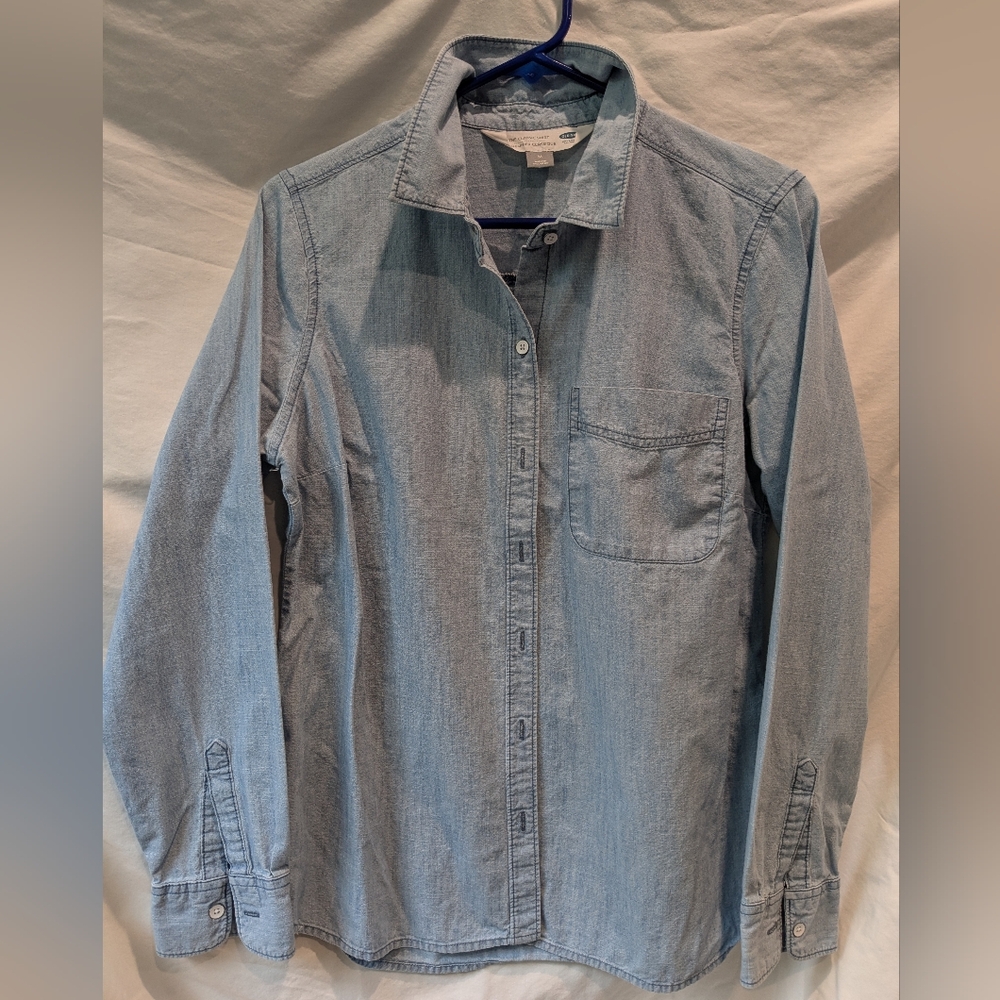 Old Navy Classic Blue Shirt